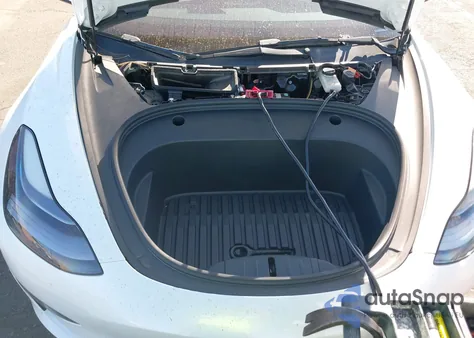 2023 Tesla Model 3 Rear-Wheel Drive z USA, uszkodzony, nr VIN 5YJ3E1EAXPF419944